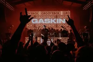 Black Scarlet Club 3