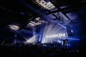 Black Scarlet Club 5