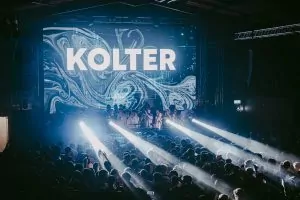 Black Scarlet Club 6