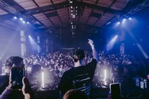 Black Scarlet Club 10